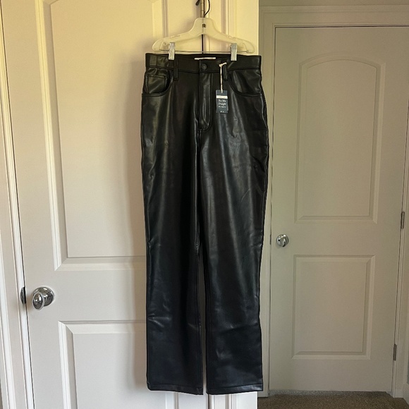 NWT Abercrombie Curve Love Ultra High Rise 90s Straight Jeans Leather 27 4 R - Picture 3 of 7